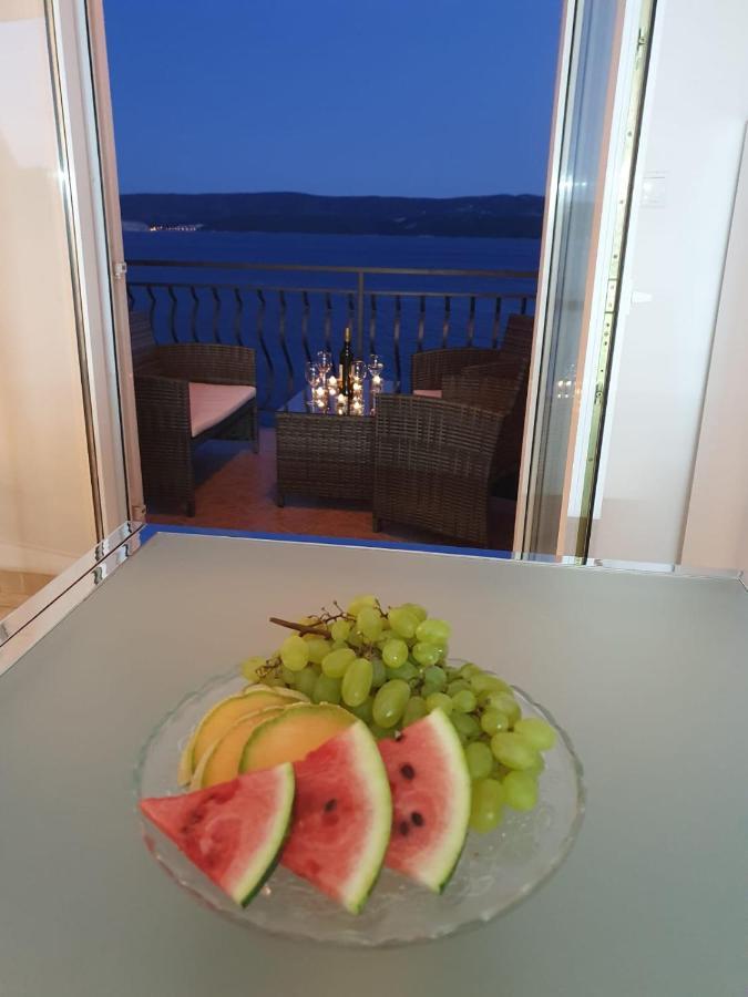 Apartment Zadoda Omiš Exteriör bild