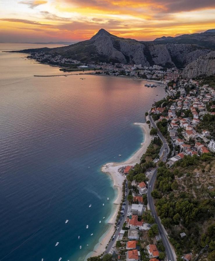 Apartment Zadoda Omiš Exteriör bild